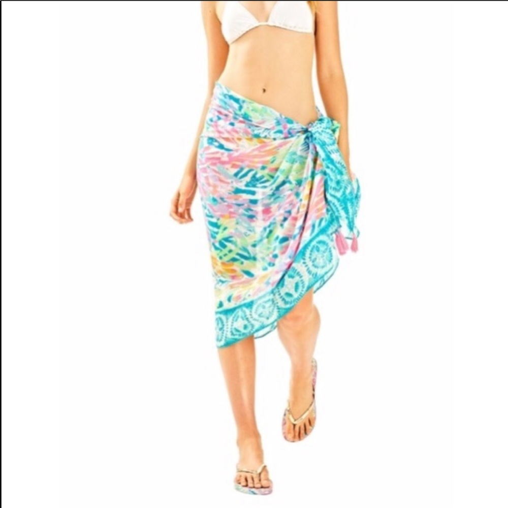 Lilly Pulitzer- seaspray beach wrap